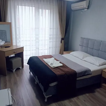 0va Hotel